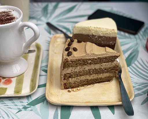 Amai Mi Deli Café