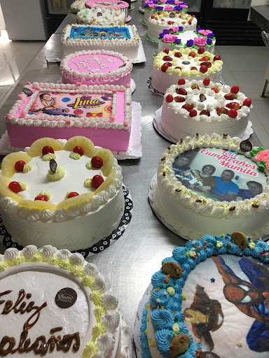 Panadería y Pasteleria Cecilia