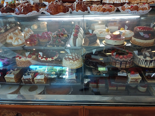 Panadería, Confitería y Fábrica de Pastas "La Italiana"