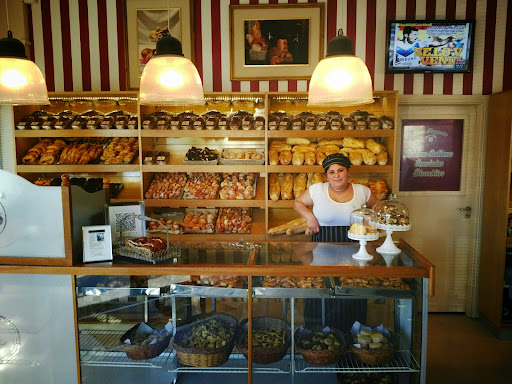 Panadería y Pasteleria Don Pagotto