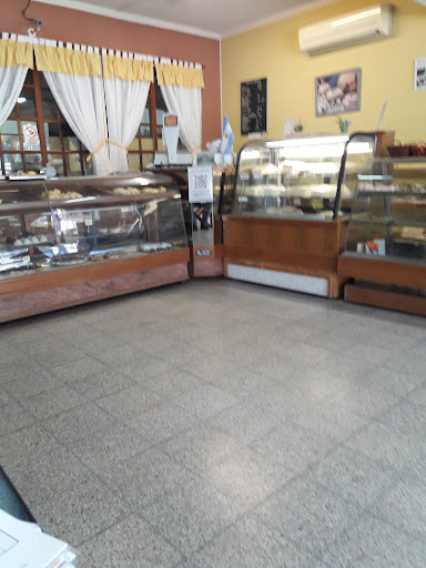Panaderia Y Confiteria El Vasquito