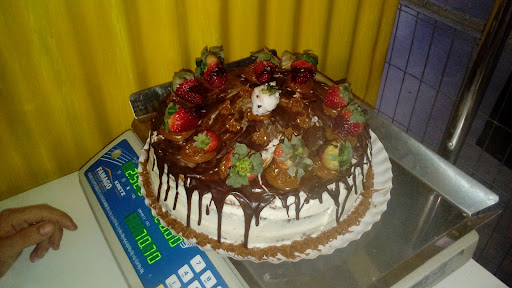 DESPENSA Y PANADERIA CASA BLE
