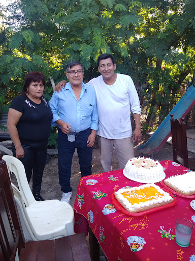 Panaderia San Cayetano y confiteria carlos I