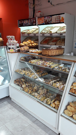 Cafeteria Y Panaderia Tentaciones