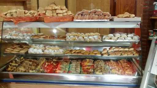 PANADERIA Y CONFITERIA TENTACION