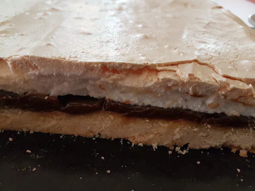 Berlinesa Panaderia y Pastelería