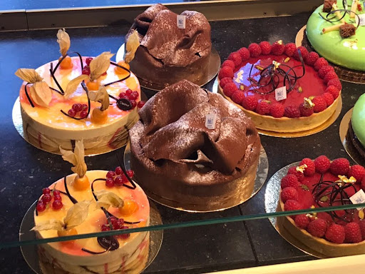 La Primera panadería y confitería s.r.l.
