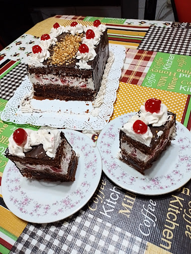 Pastelería "El Rey del Chajá".